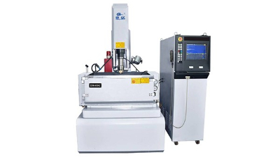 鼎拓數控淺談鏡面火花機和傳統(tǒng)火花機的區(qū)別